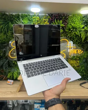 Nouveau HP EliteBook x360 1030 G2 8GB Intel Core i5 SSD 256GB