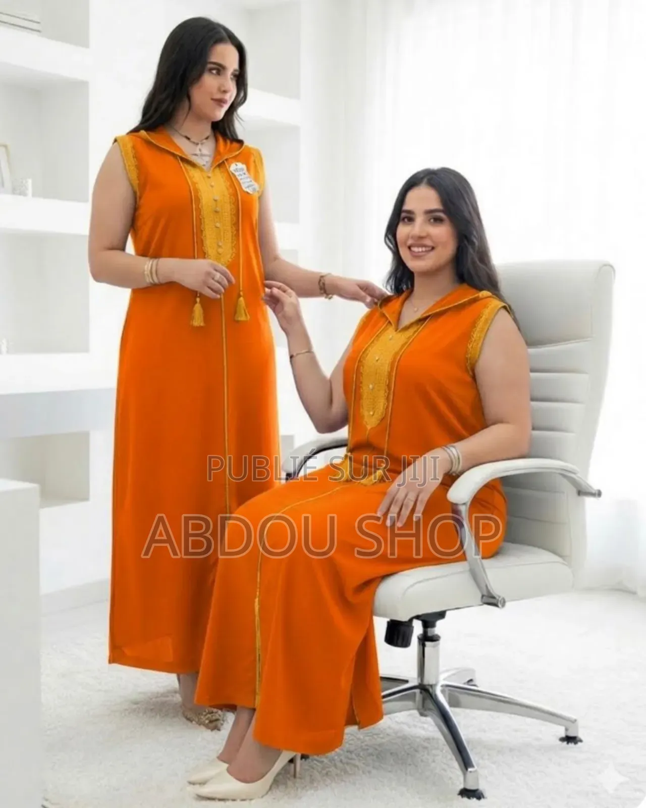 Robe Marocaine Capuchon Courte Manches Disponible