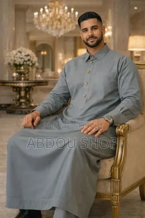 Dialabé Unique Avec Pantalon Disponible