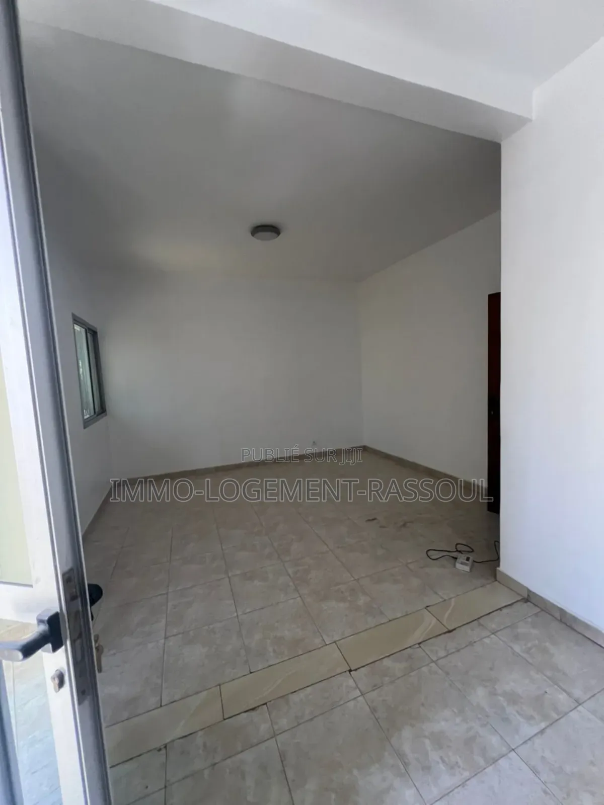 5chbre Villa dans , Mermoz Sacré-Cœur à Louer