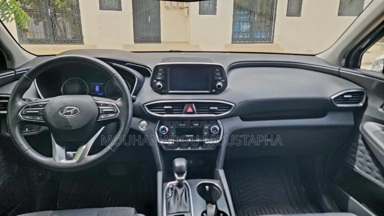 Hyundai Santa Fe SE 2.4 FWD 2019 Noir