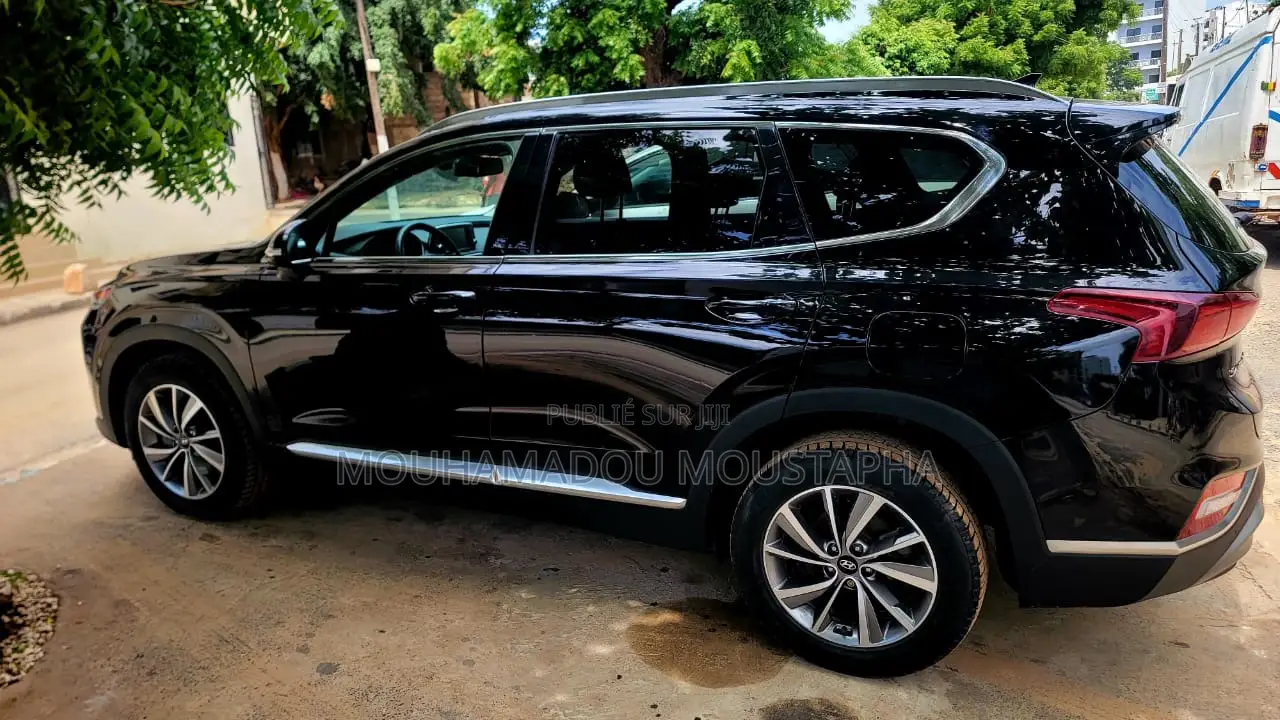 Hyundai Santa Fe SE 2.4 FWD 2019 Noir