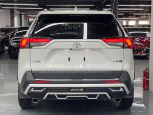 Toyota RAV4 XLE Premium 2021 Blanc