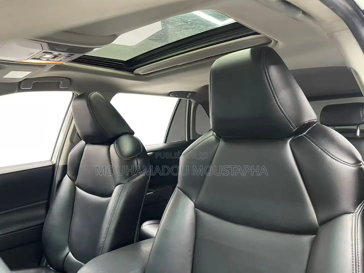 Toyota RAV4 XLE Premium 2021 Blanc