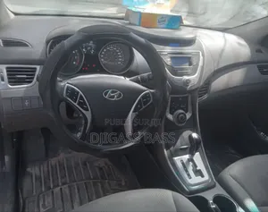 Hyundai Elantra 2012 Bleu