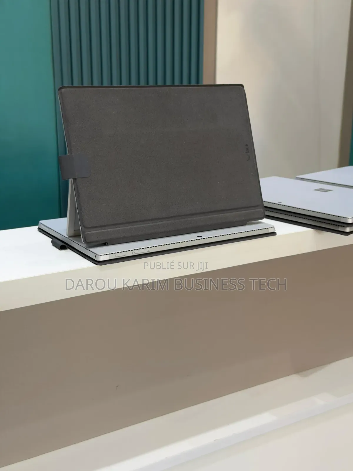 Nouveau Microsoft Surface Laptop 4 8GB Intel Core i5 SSD 256GB