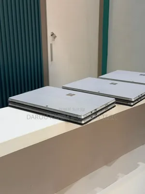 Nouveau Microsoft Surface Laptop 4 8GB Intel Core i5 SSD 128GB