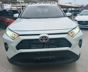 Toyota RAV4 2021 Blanc