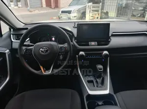 Toyota RAV4 2021 Blanc