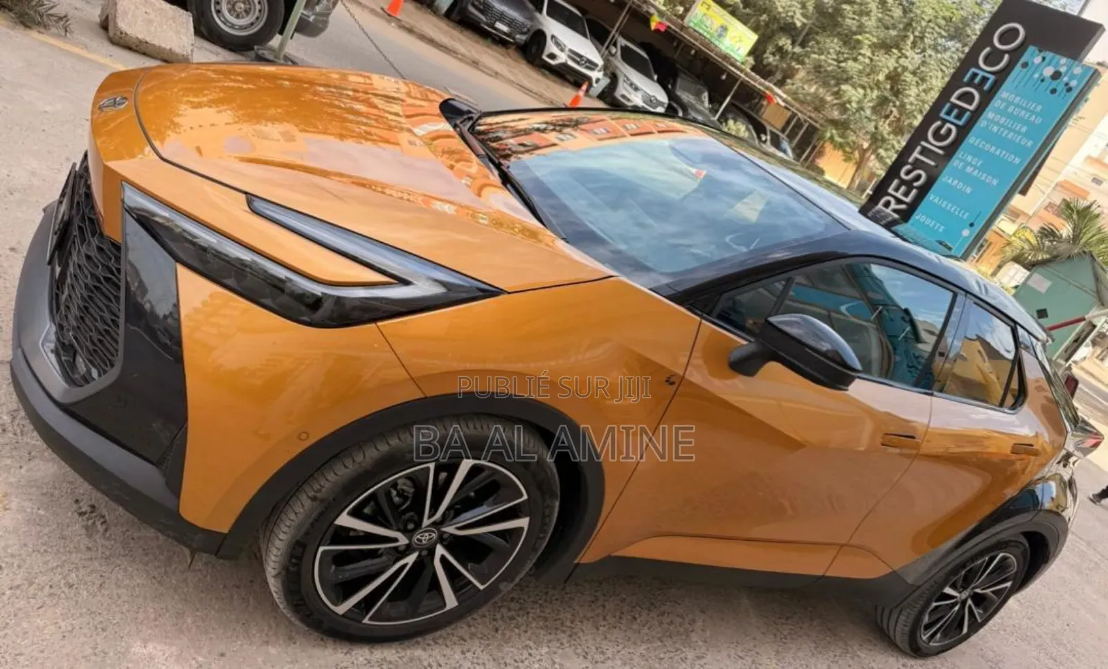 Toyota C-HR 2025 Orange