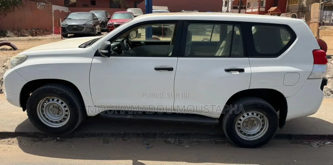 Toyota Land Cruiser Prado 2010 Blanc