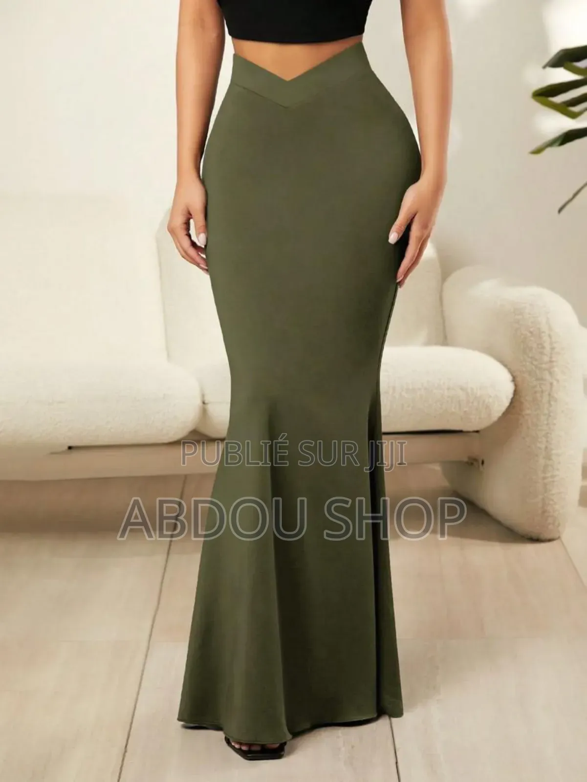 Jupe Longue Disponible