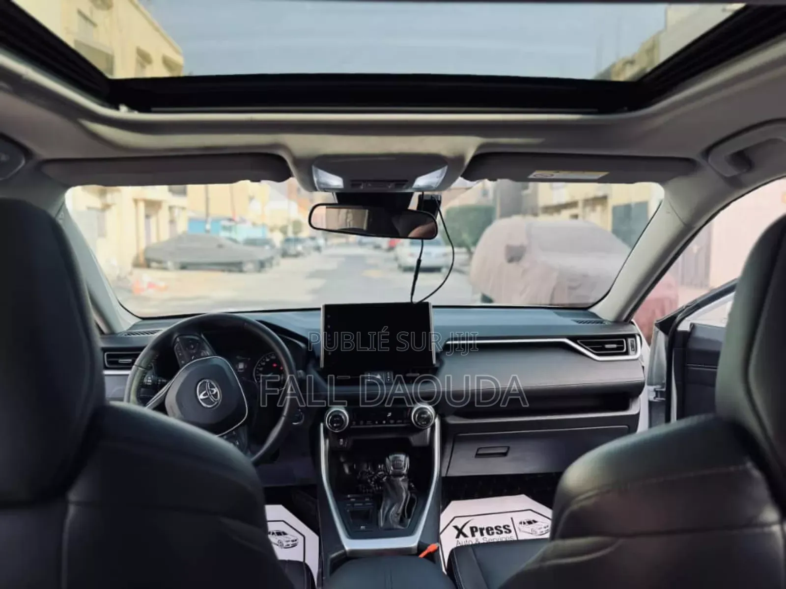 Toyota RAV4 2022 Blanc