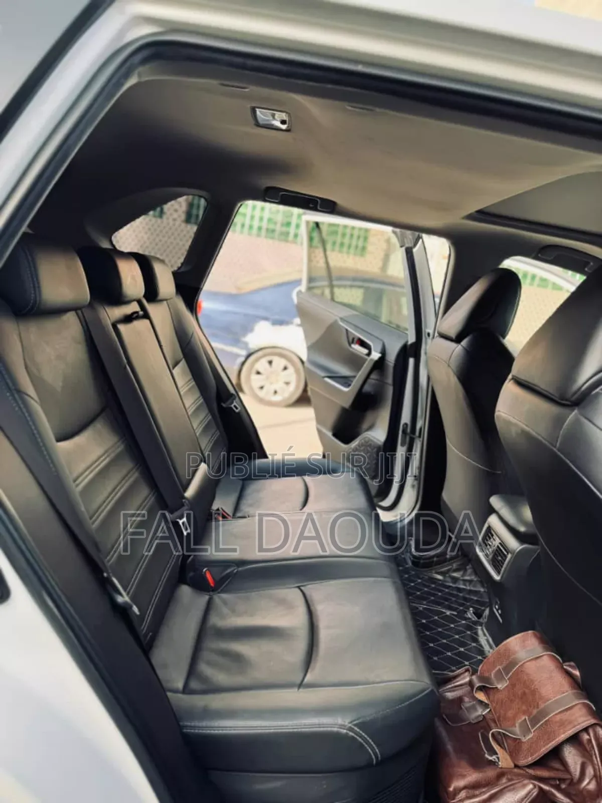 Toyota RAV4 2022 Blanc