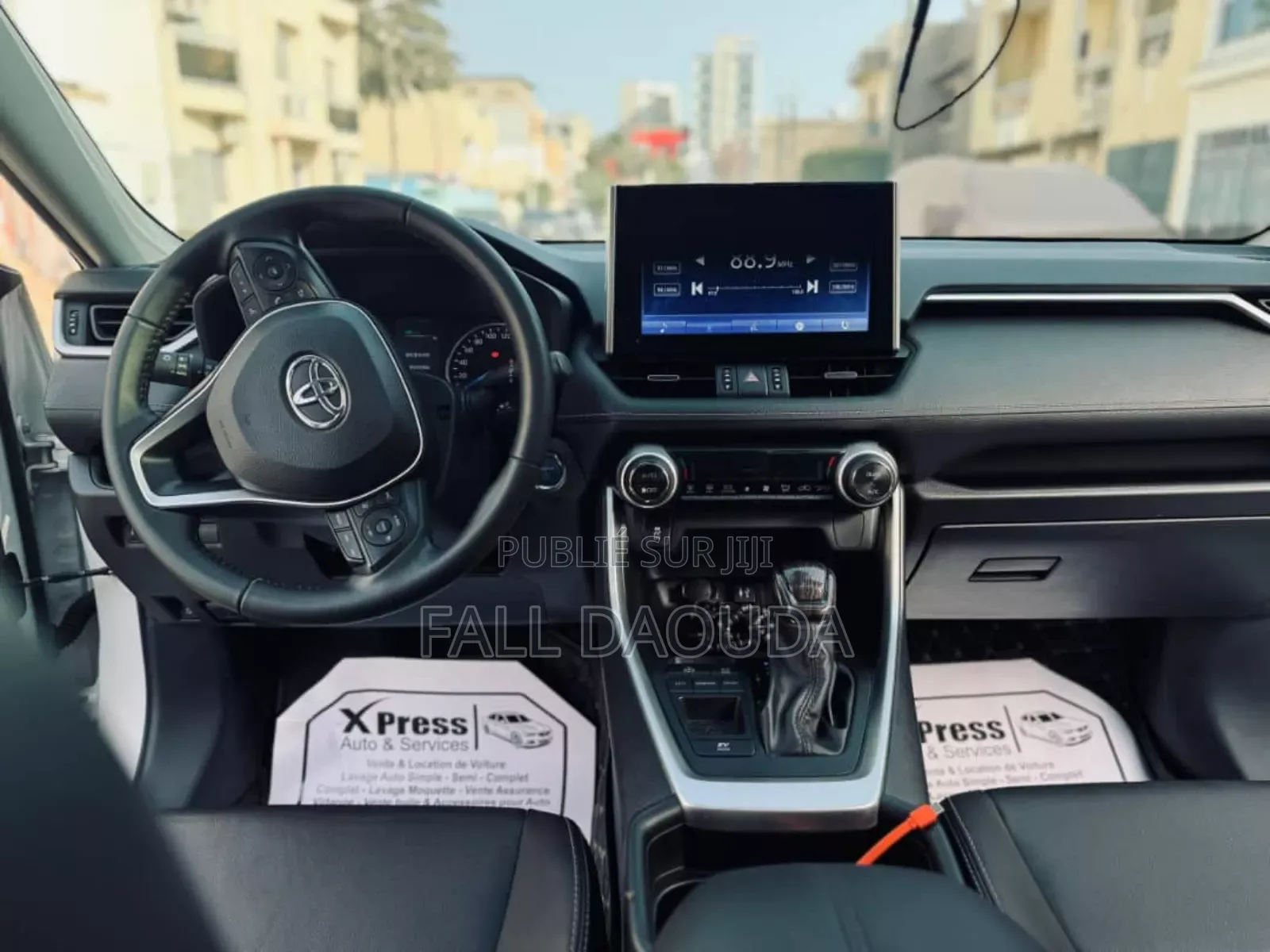 Toyota RAV4 2022 Blanc