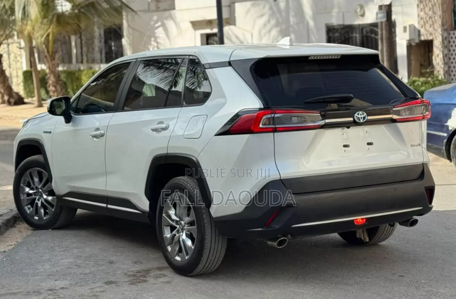 Toyota RAV4 2022 Blanc