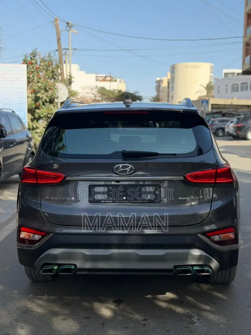 Hyundai Santa Fe Limited 2.0T AWD 2019 Gris