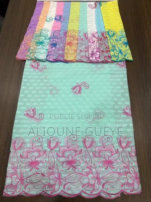 Tissus Carreaux Swiss