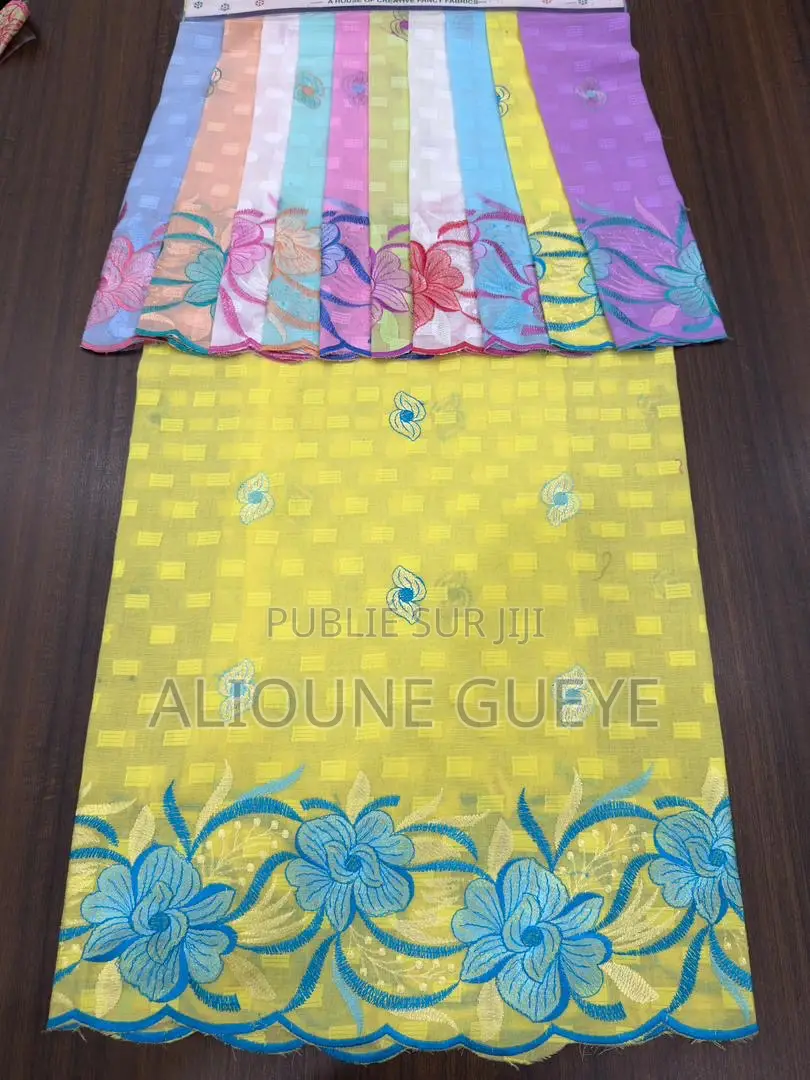 Tissus Carreaux Swiss