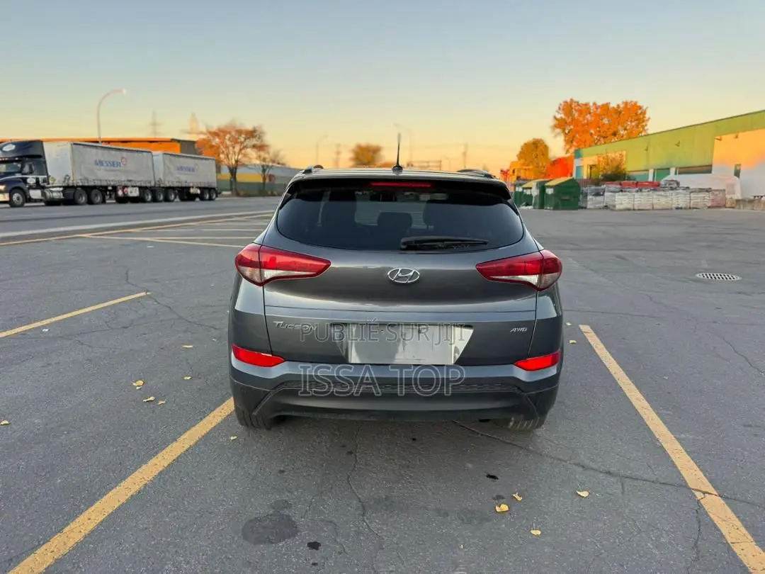 Hyundai Tucson 2017 Gris