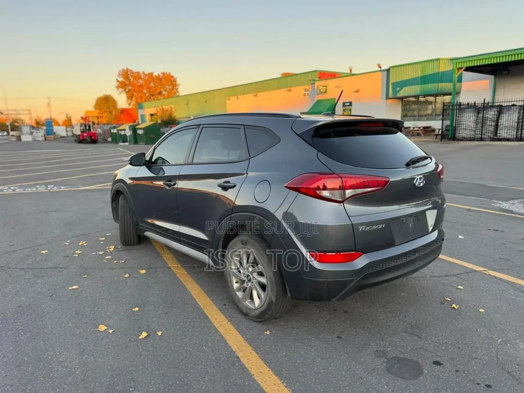 Hyundai Tucson 2017 Gris