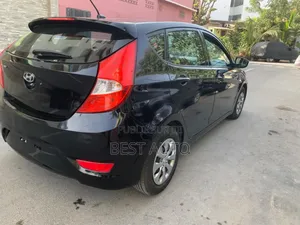 Hyundai Accent 2017 Noir