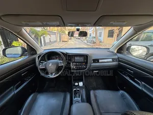 Mitsubishi Outlander 2016 Autre