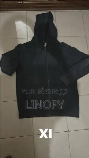 Pull À Capuche