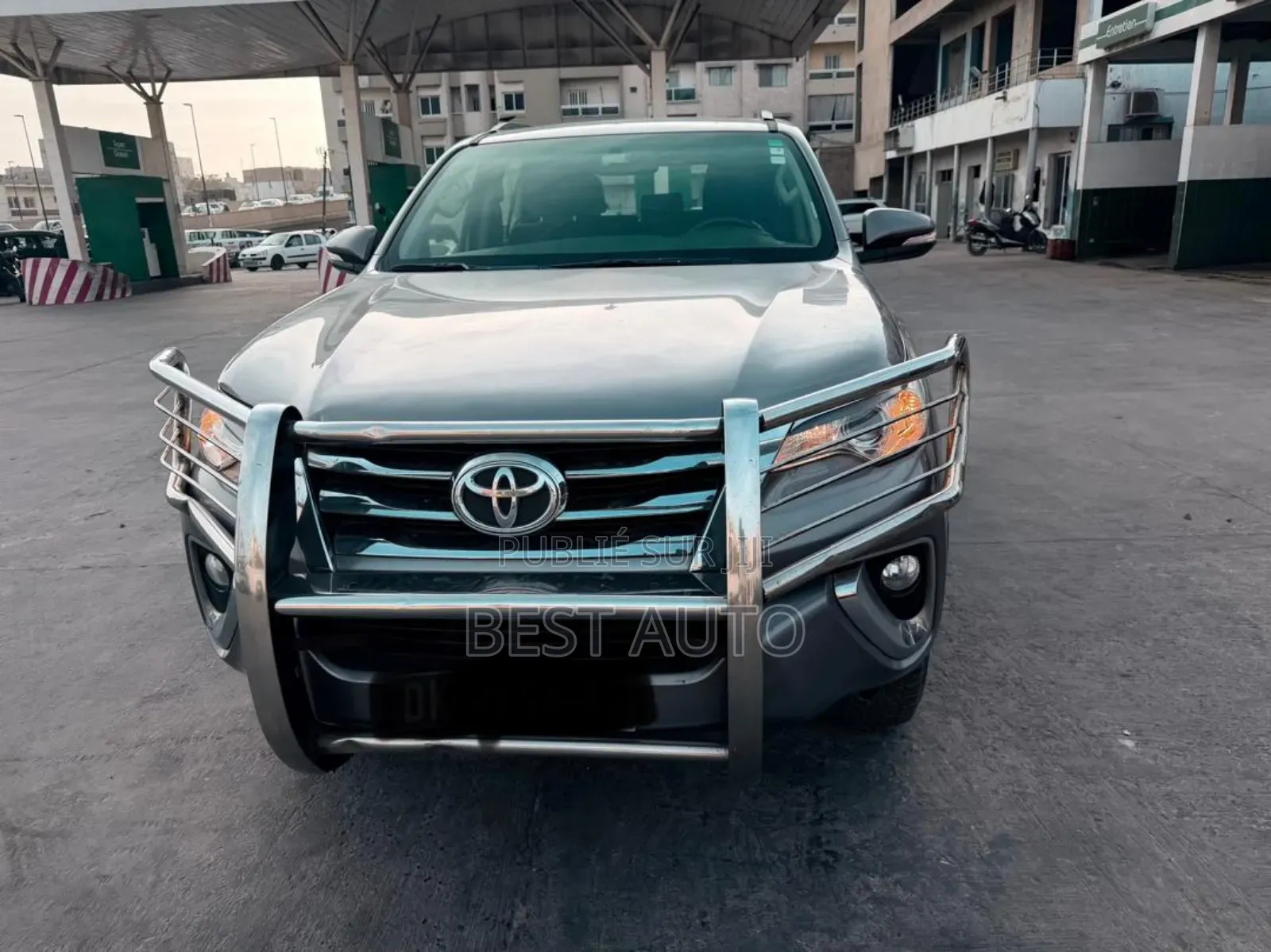 Toyota Fortuner 2018 Gris