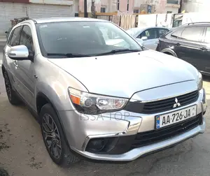 Mitsubishi RVR 2016 Gris