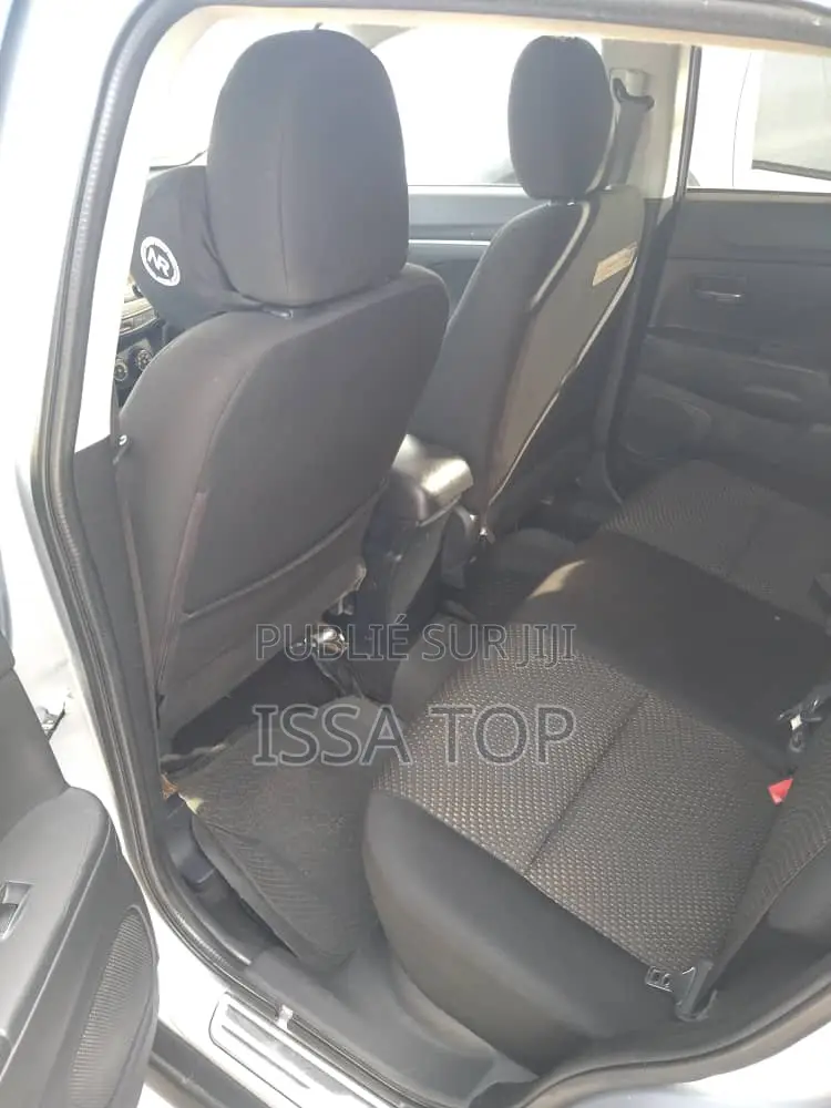 Mitsubishi RVR 2016 Gris