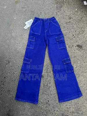 Cargos Jeans