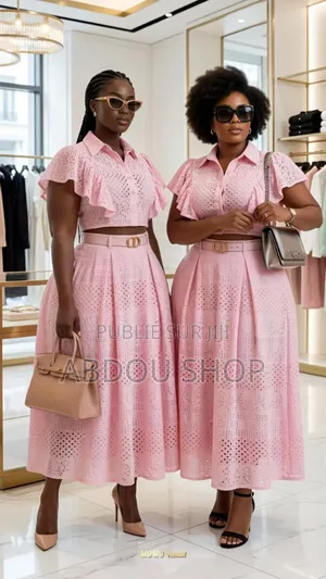 Ensemble Jupe Trop Classe Disponible