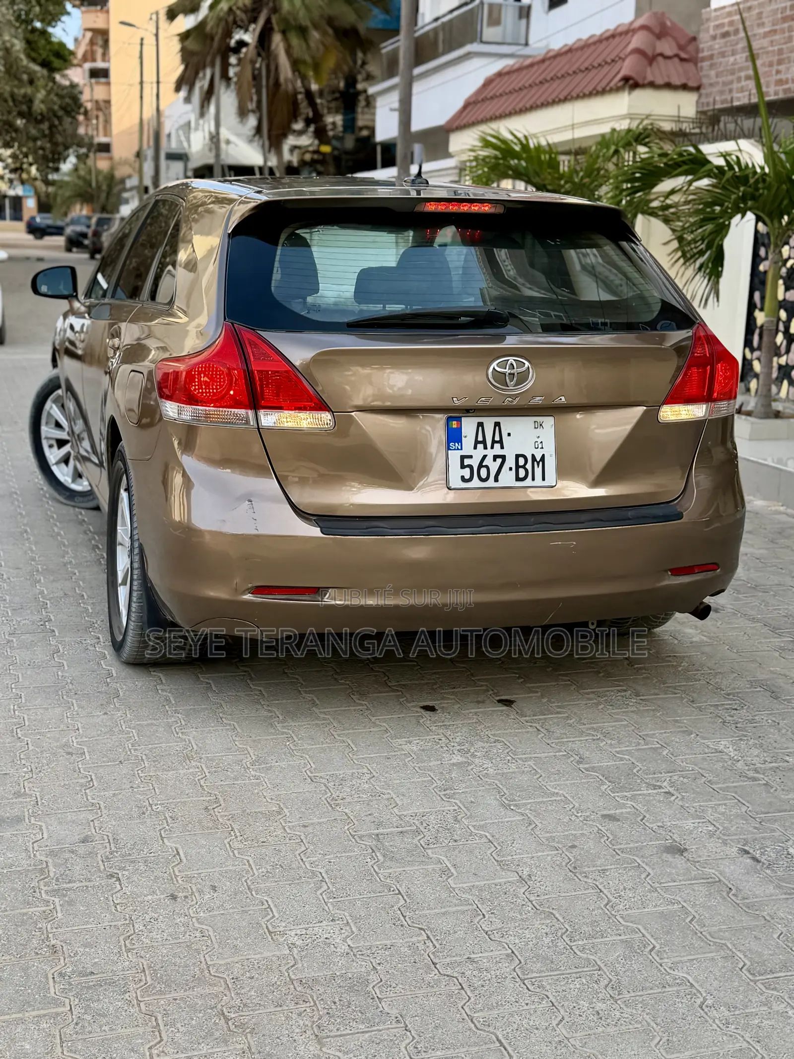 Toyota Venza AWD 2012 Beige