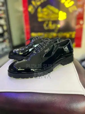 Chaussure De Ville Guicci