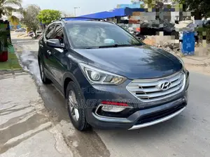 Hyundai Santa Fe 2017 Gris