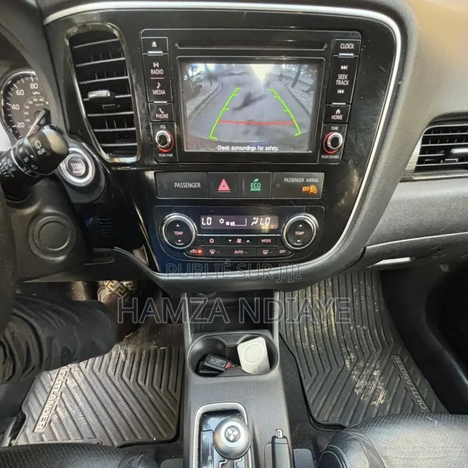 Mitsubishi Outlander 2016 Bleu