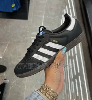 Chaussure Disponible