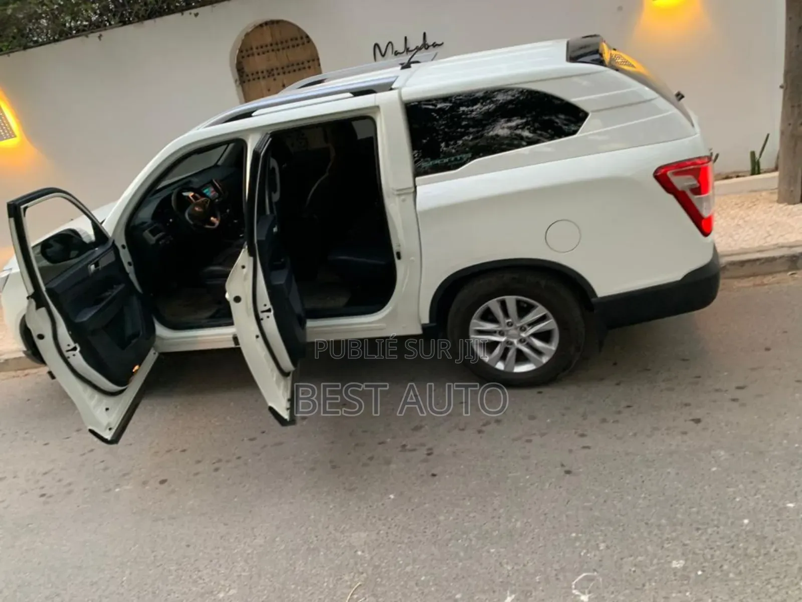 SsangYong Rexton 2018 Blanc