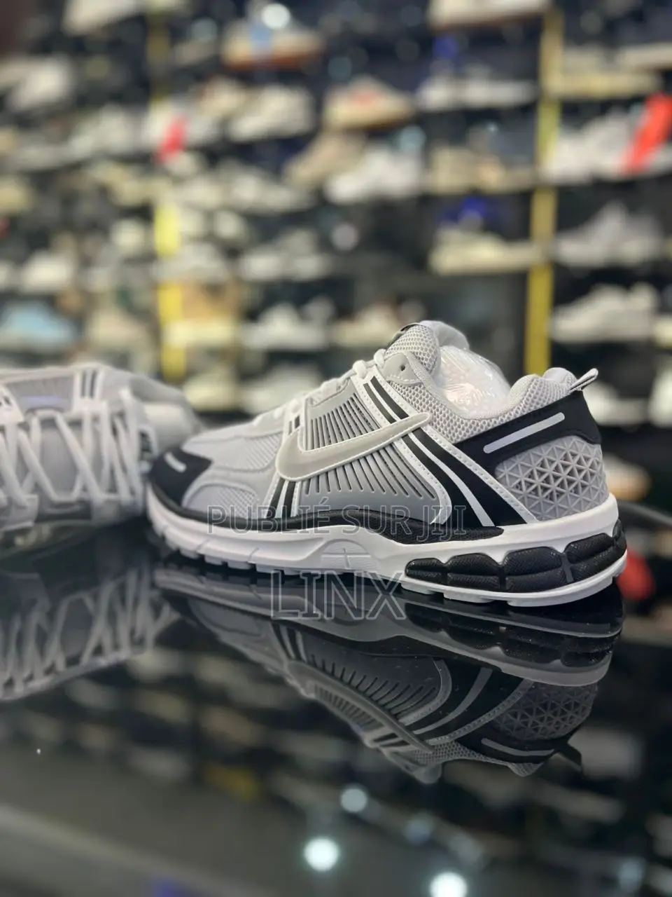 Nike Vomero 5 Disponible