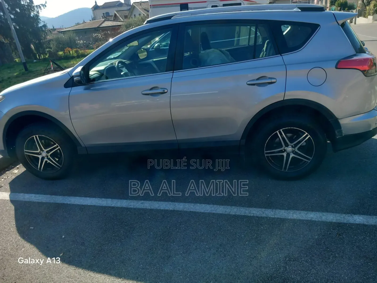 Toyota RAV4 LE 4dr SUV AWD (2.5L 4cyl 6A) 2015 Gris