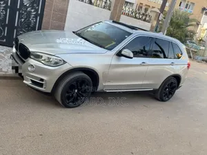 BMW X5 xDrive35d 4dr SUV AWD (3.0L 6cyl Turbodiesel 8A) 2015 Doré
