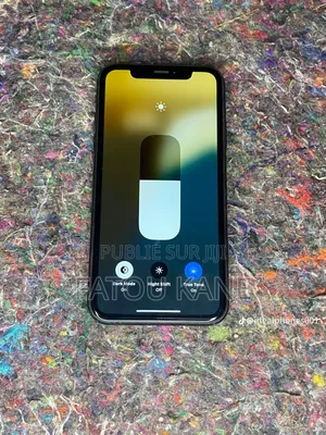 Nouveau Apple iPhone XR 256 GB Noir