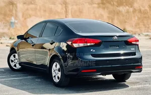 Kia K5 2.0 500h 2017 Noir