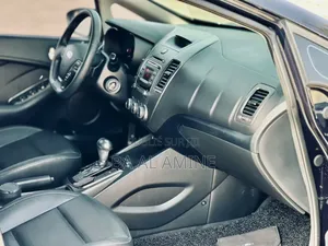 Kia K5 2.0 500h 2017 Noir