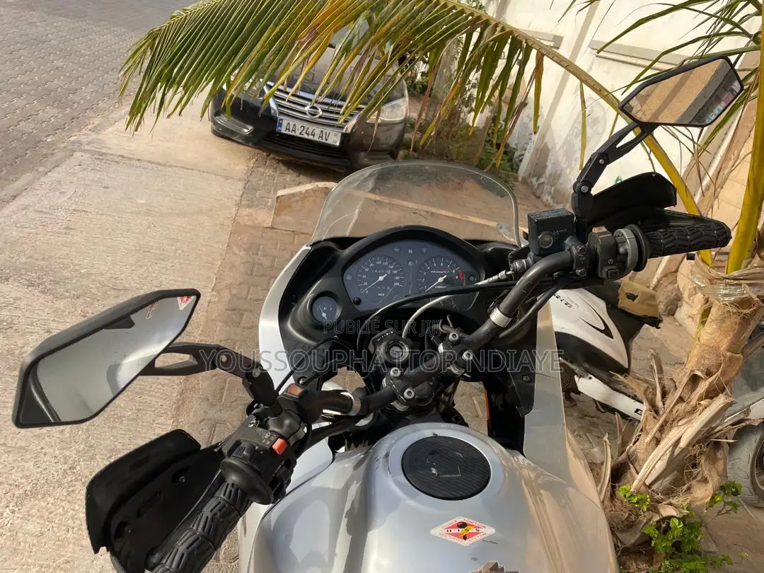 Nouveau Honda Transalp XL600V 2007 Gris