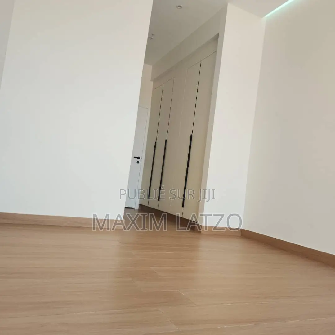 3chbre Appartement dans Mermoz Sacré-Cœur à Louer