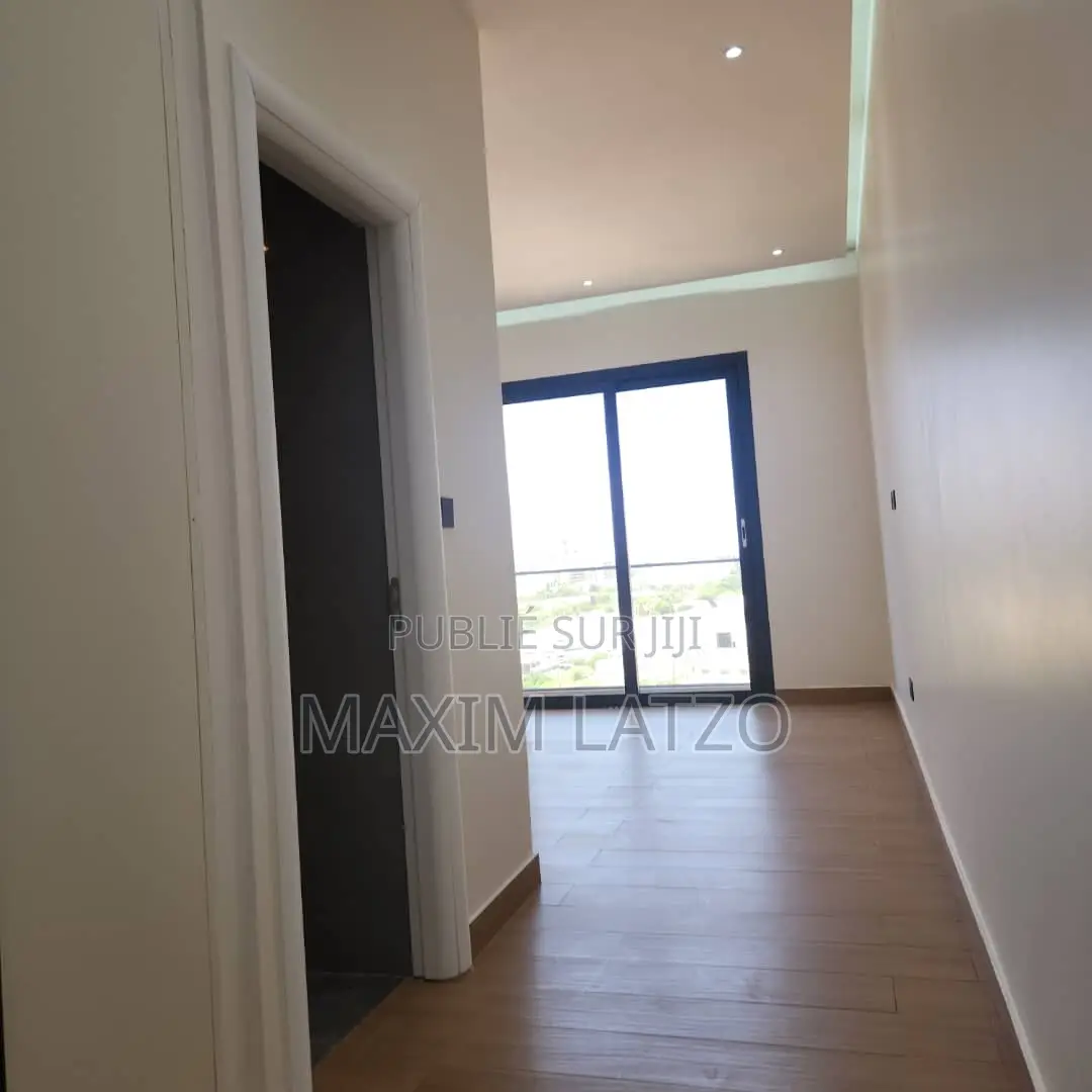 3chbre Appartement dans Mermoz Sacré-Cœur à Louer