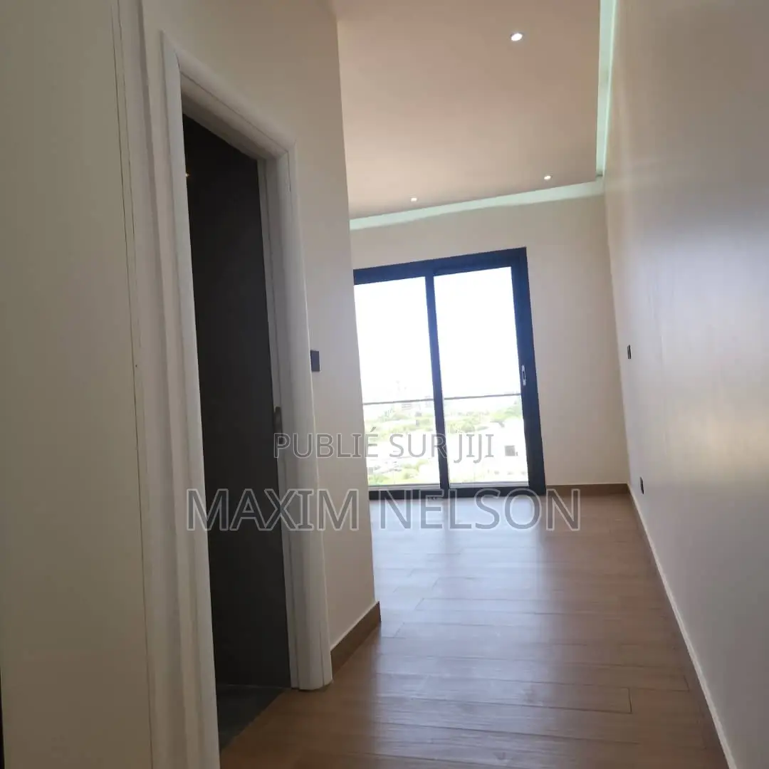 3chbre Appartement dans Mermoz Sacré-Cœur à Louer