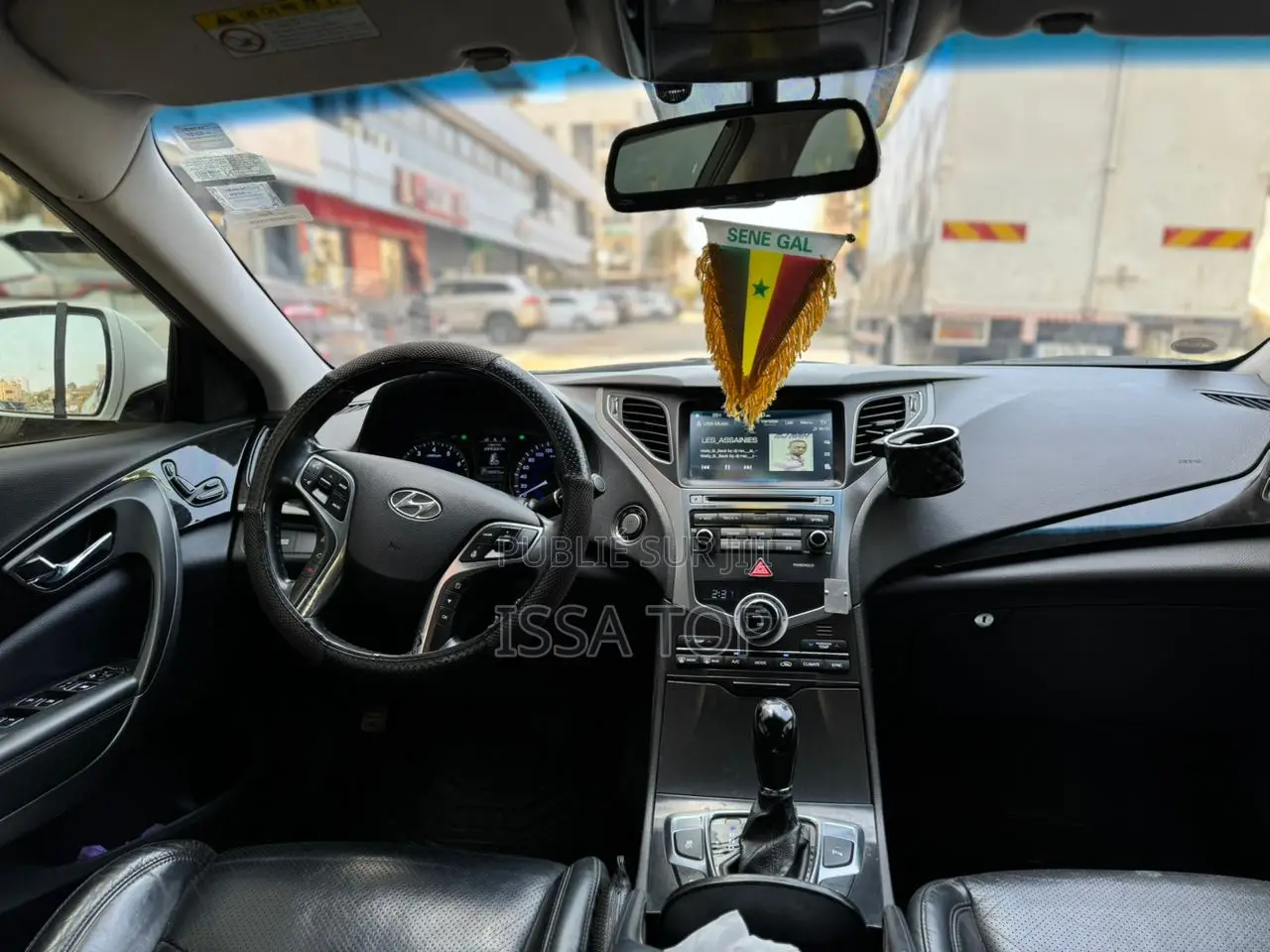 Hyundai Grandeur 2015 Blanc